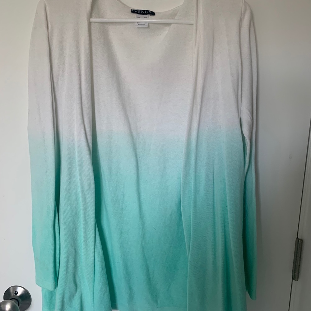 Blue and white gradient cardigan